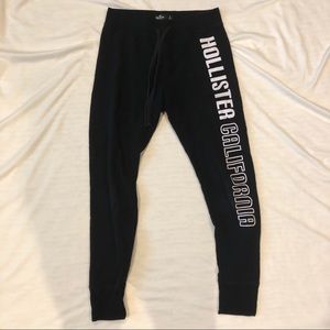 black sweats with hollister graphics
